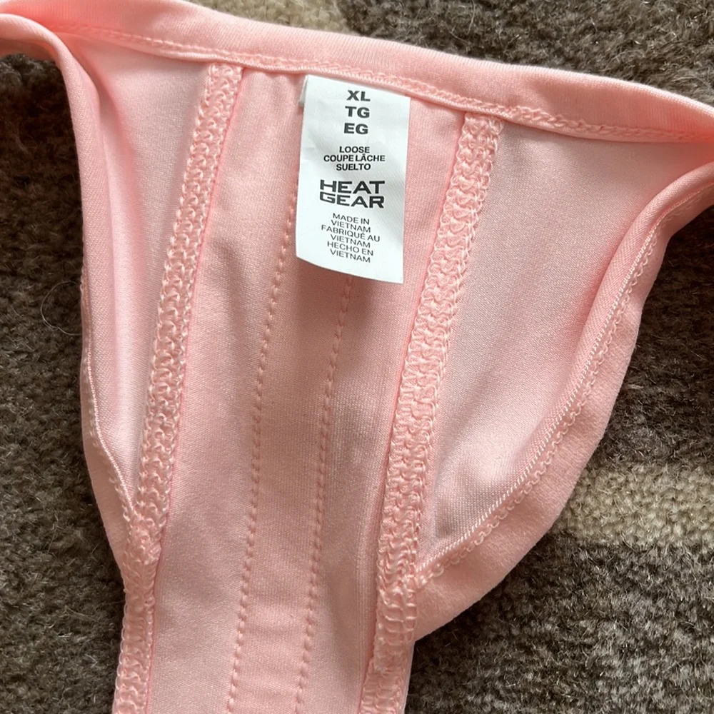 Pink Under Armour workout tank - Picture 3 of 4